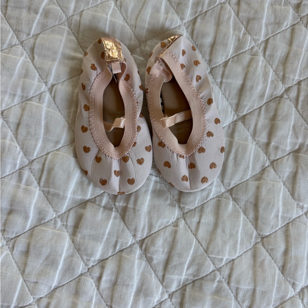 Charming Pink Baby Slippers with Gold Hearts